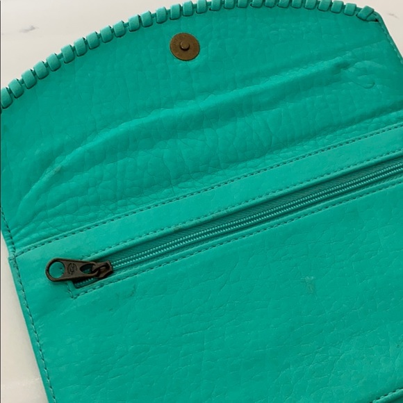 Billabong Women’s Small City Vibes Wallet in Teal - Picture 4 of 7